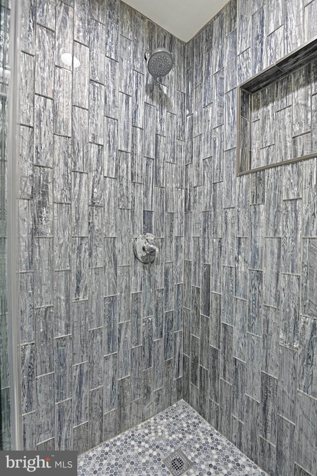 1978 LOGAN MANOR DRIVE