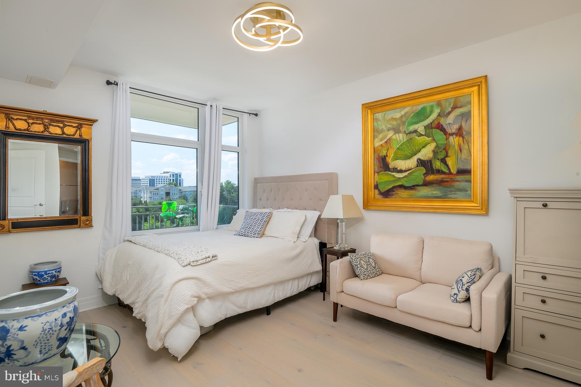 8220 CRESTWOOD HEIGHTS DRIVE 1009