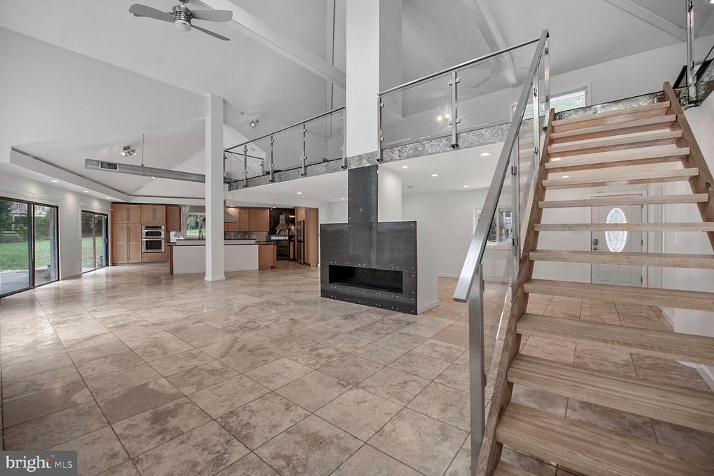 11208 GEORGETOWN PIKE