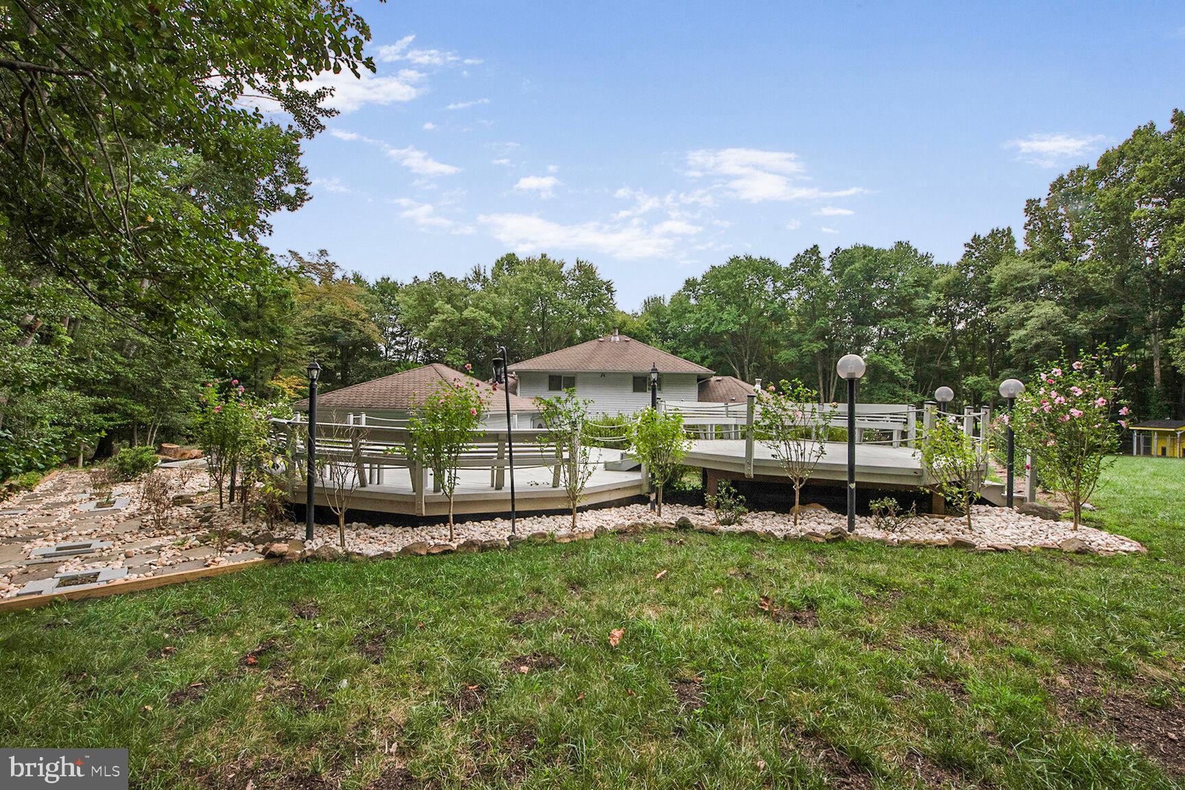 11208 GEORGETOWN PIKE