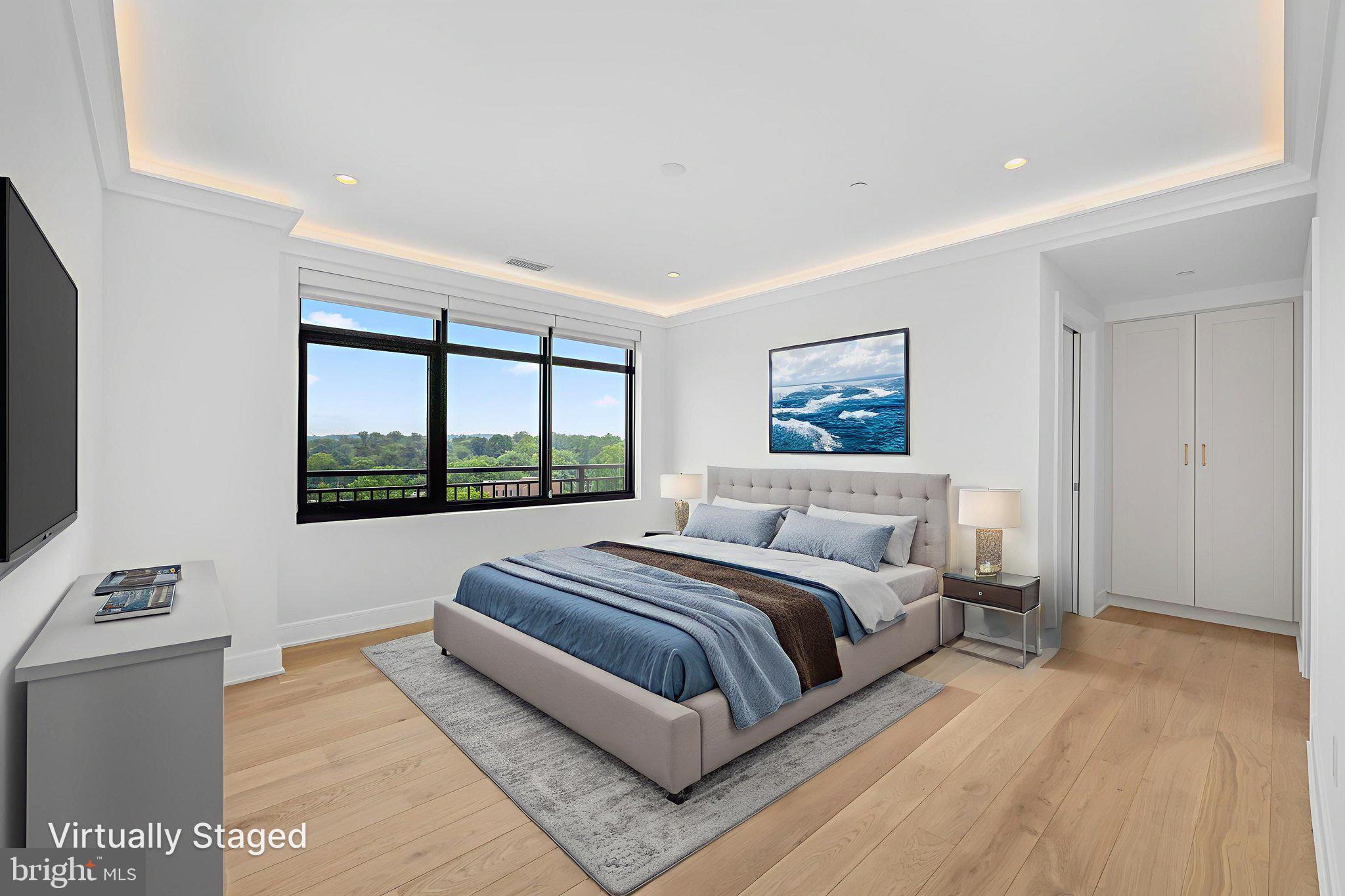 6718 LOWELL AVENUE 801