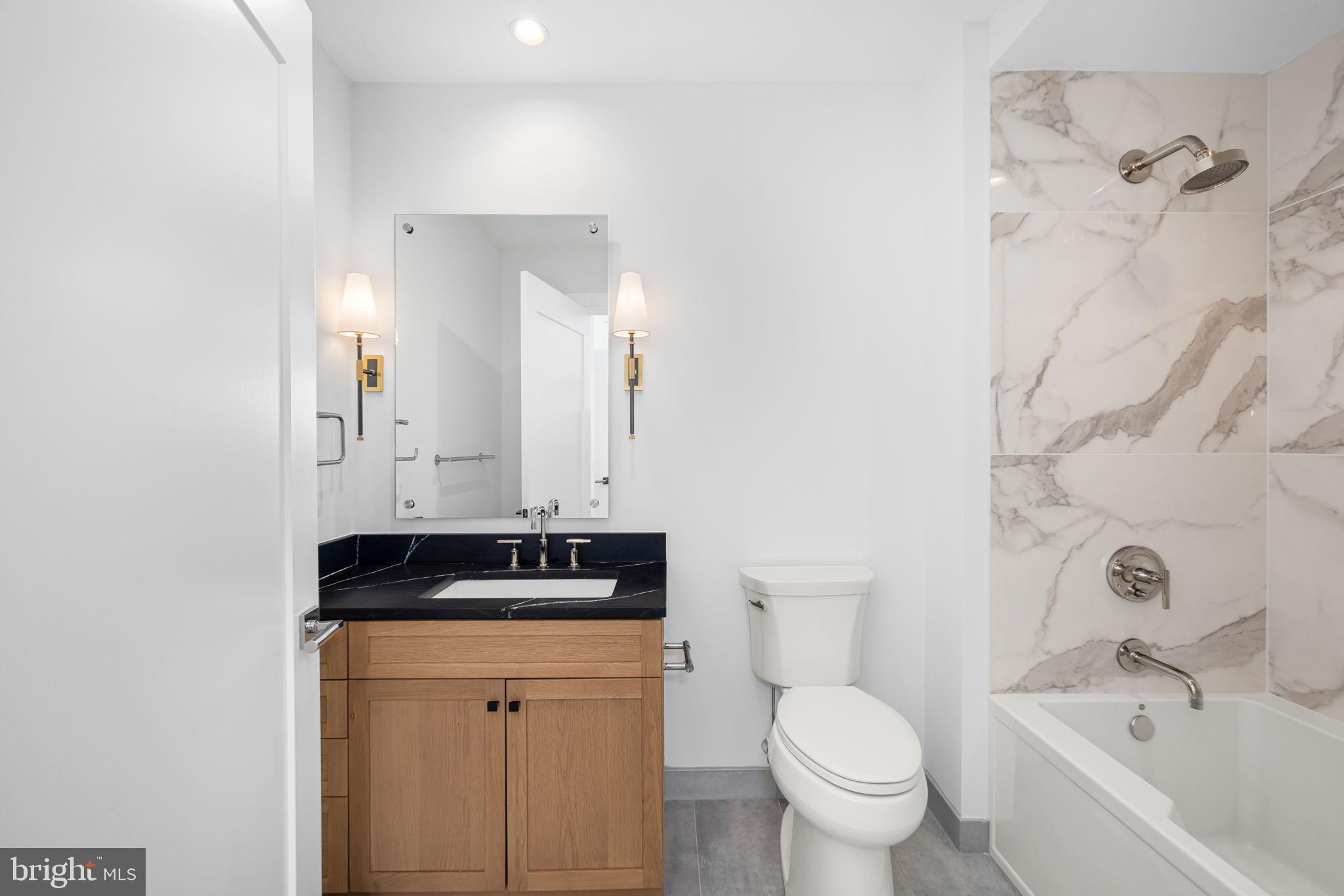 6718 LOWELL AVENUE 801