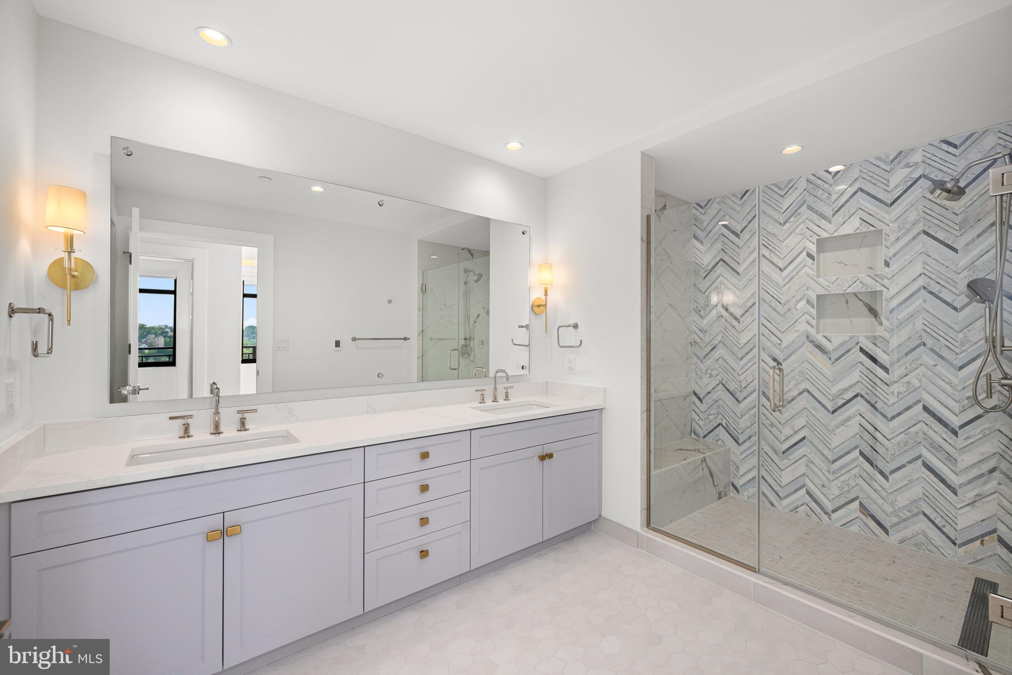 6718 LOWELL AVENUE 801