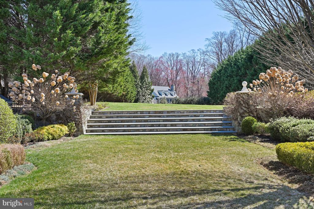 345 SPRINGVALE ROAD