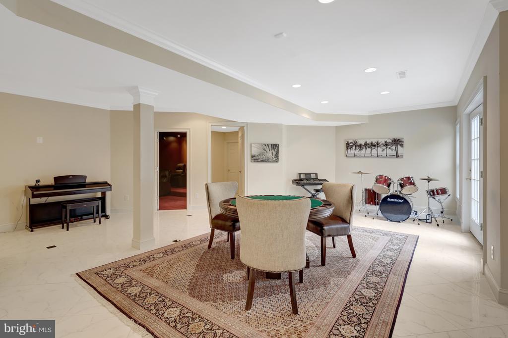401 WALKER ROAD