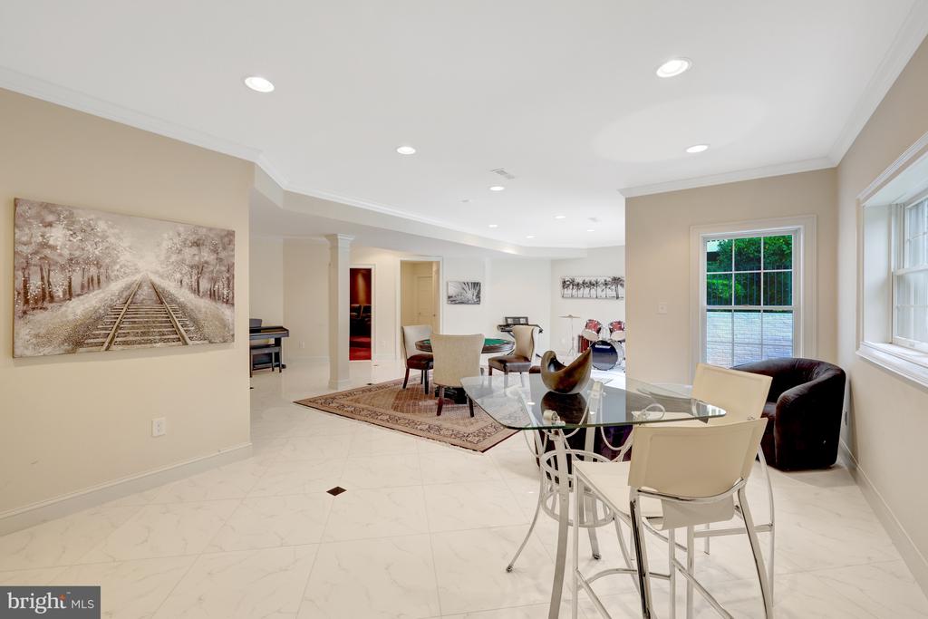 401 WALKER ROAD