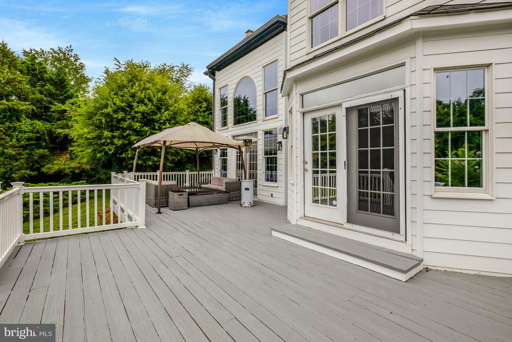401 WALKER ROAD