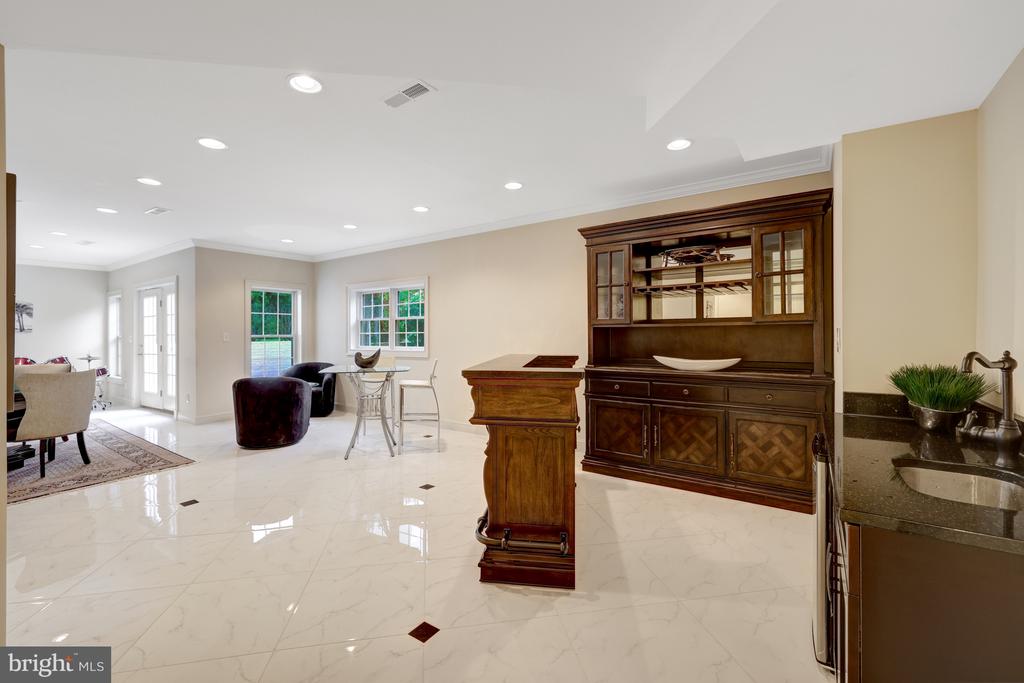 401 WALKER ROAD
