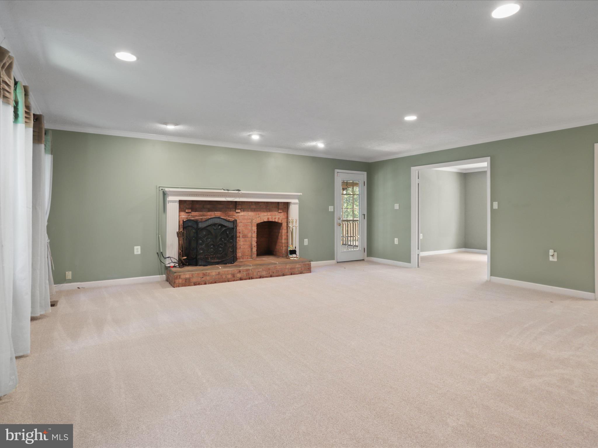 10107 MINBURN STREET