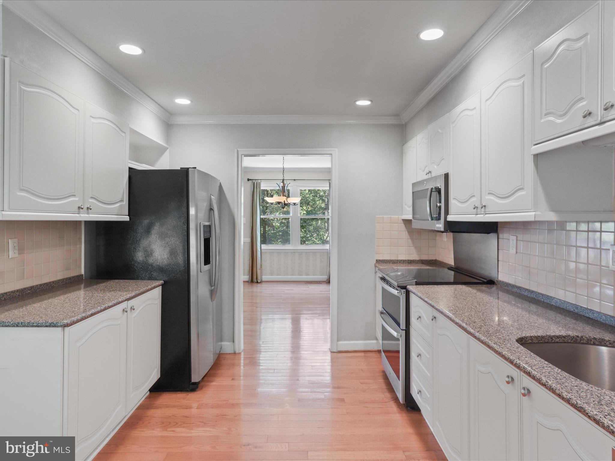 10107 MINBURN STREET