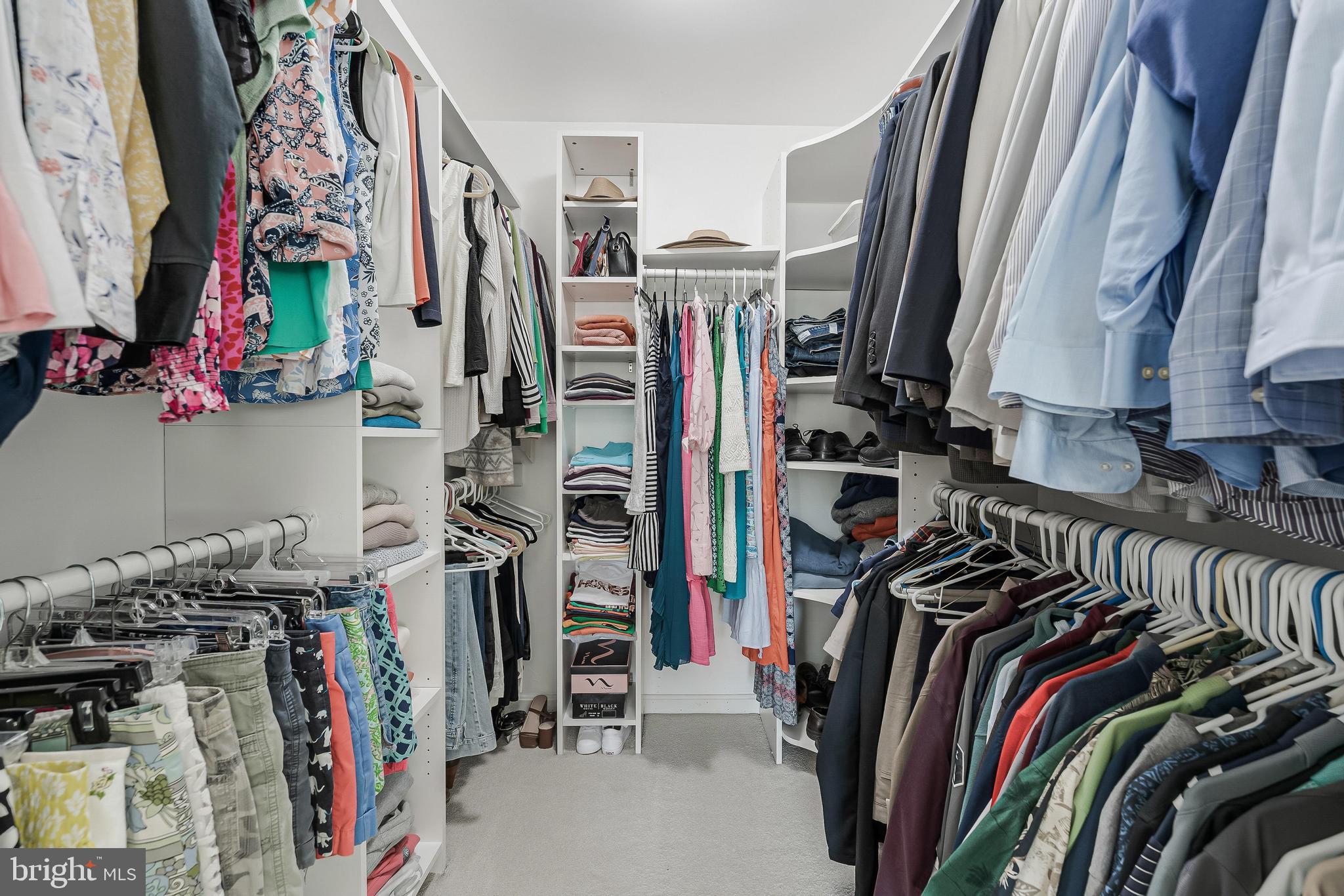 806 HICKORY VALE LANE