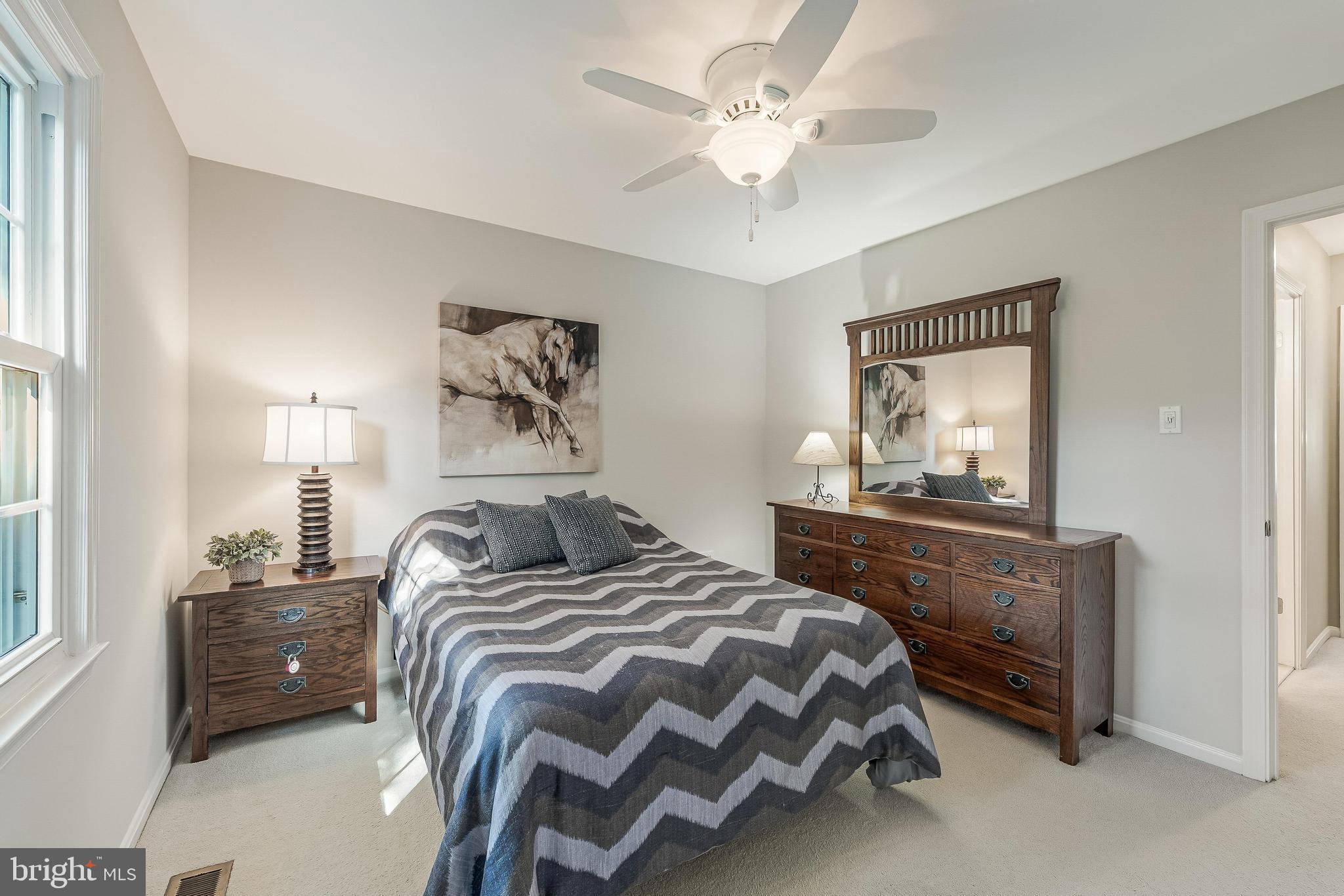 806 HICKORY VALE LANE