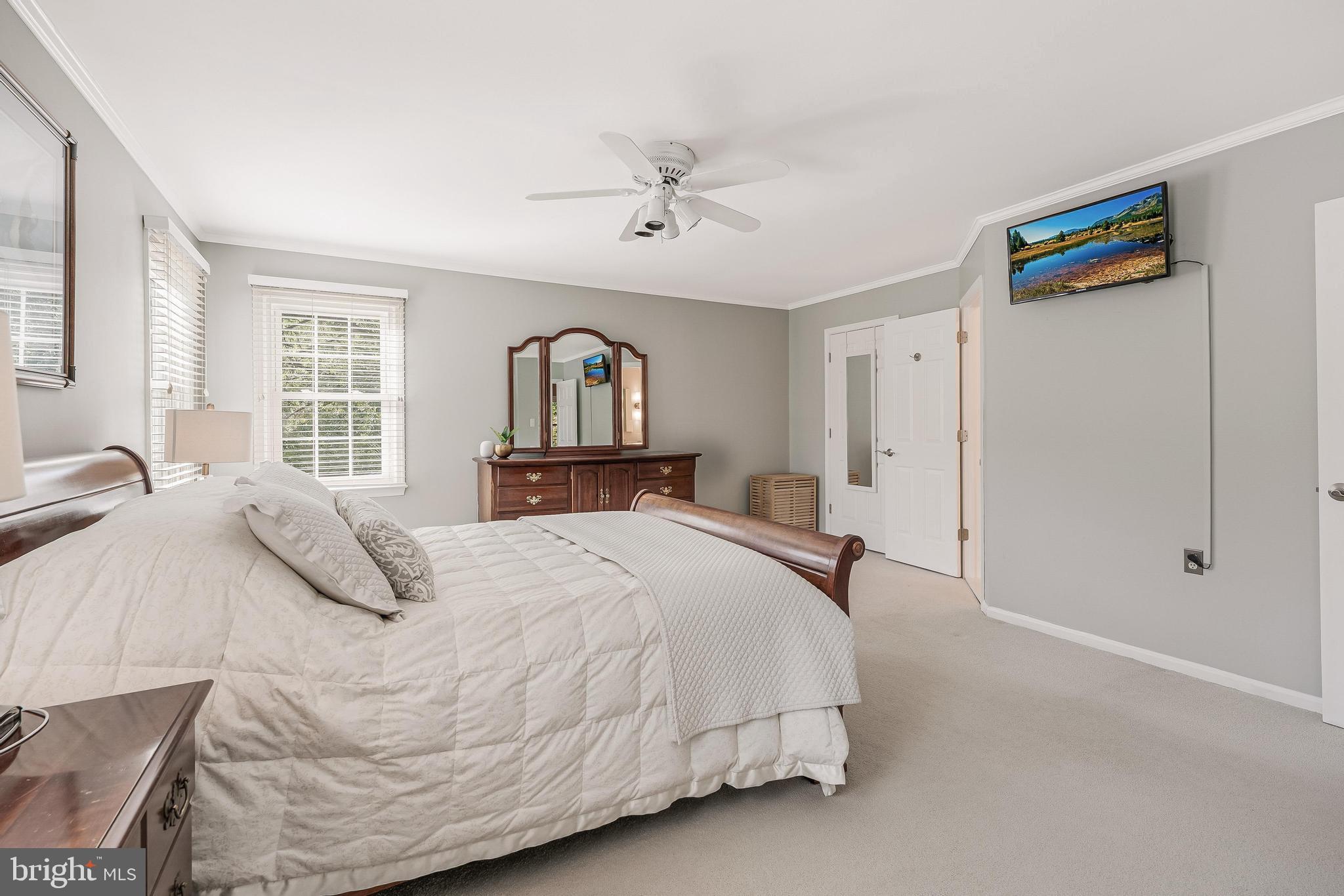 806 HICKORY VALE LANE