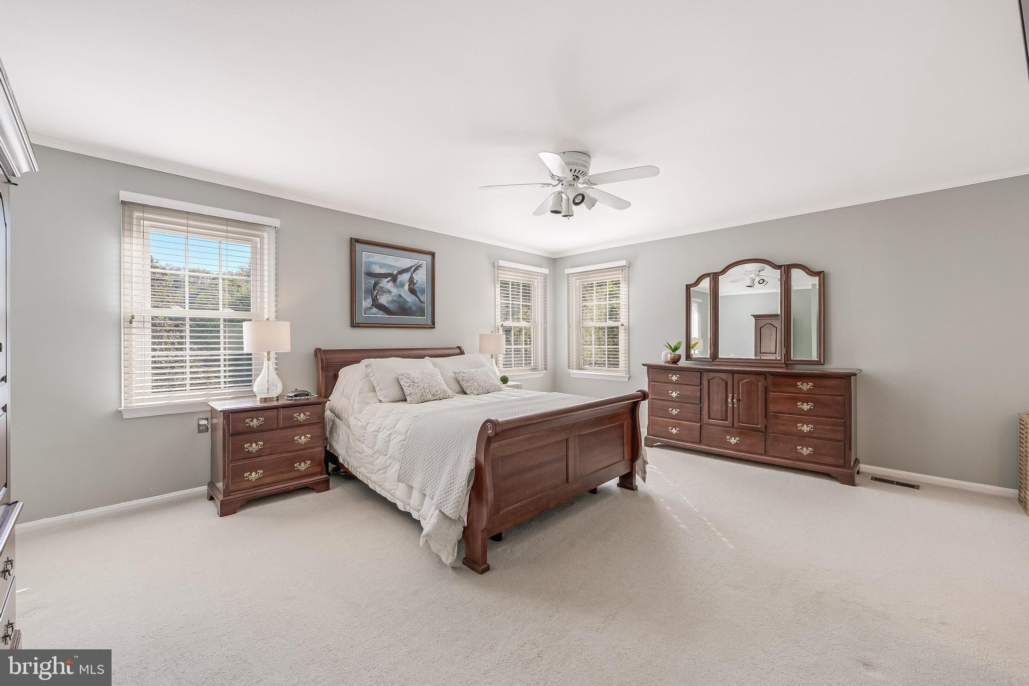 806 HICKORY VALE LANE