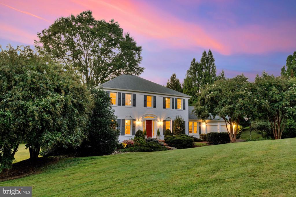 806 HICKORY VALE LANE