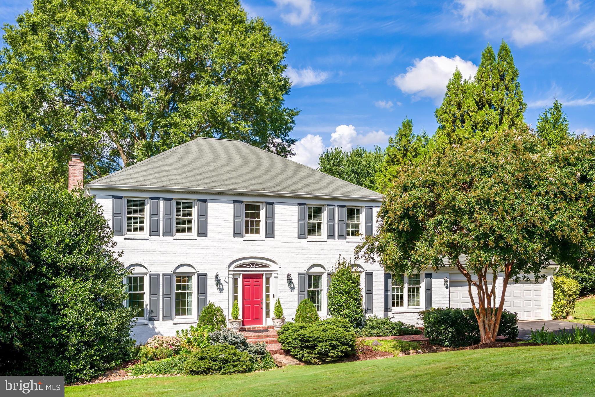 806 HICKORY VALE LANE