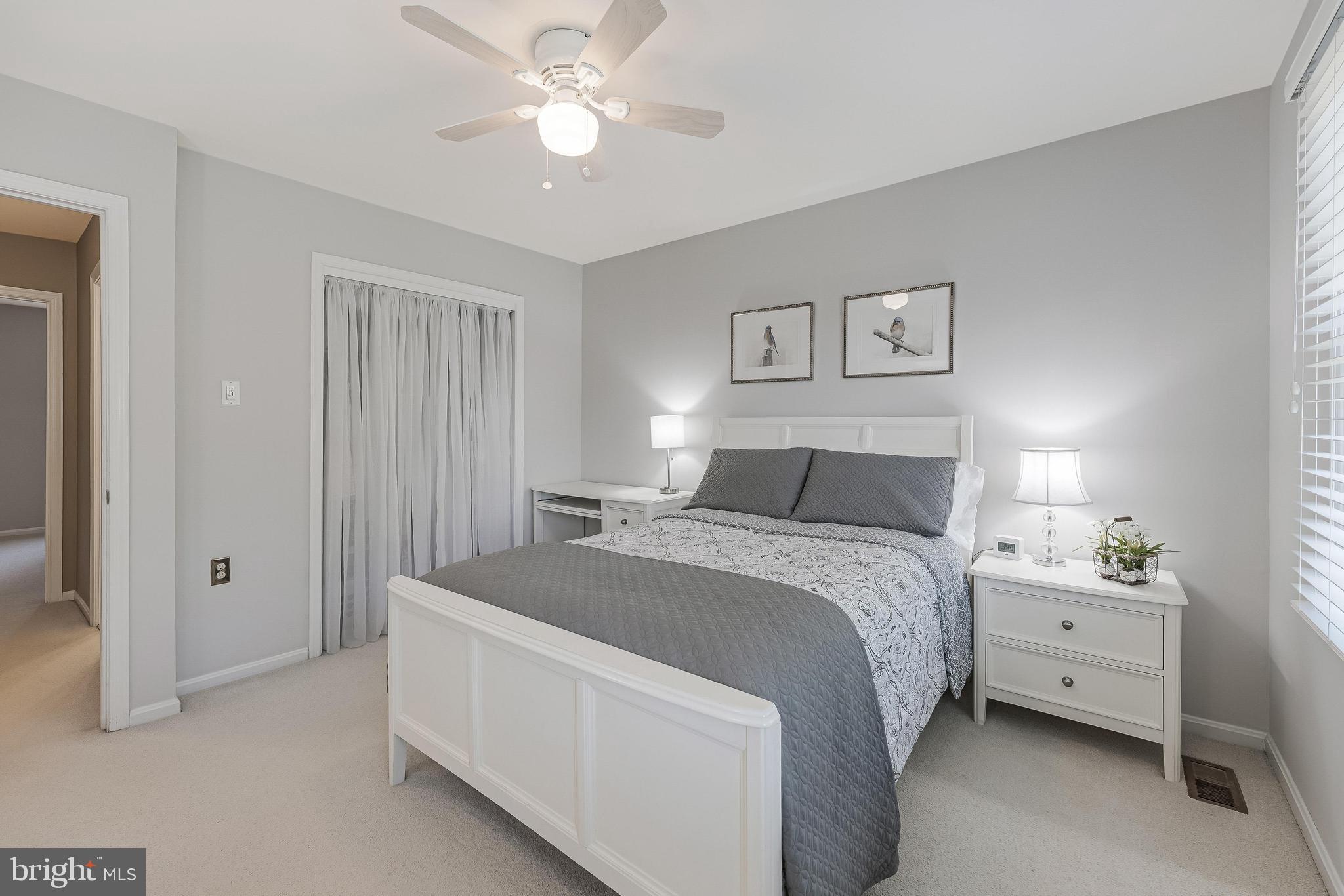 806 HICKORY VALE LANE