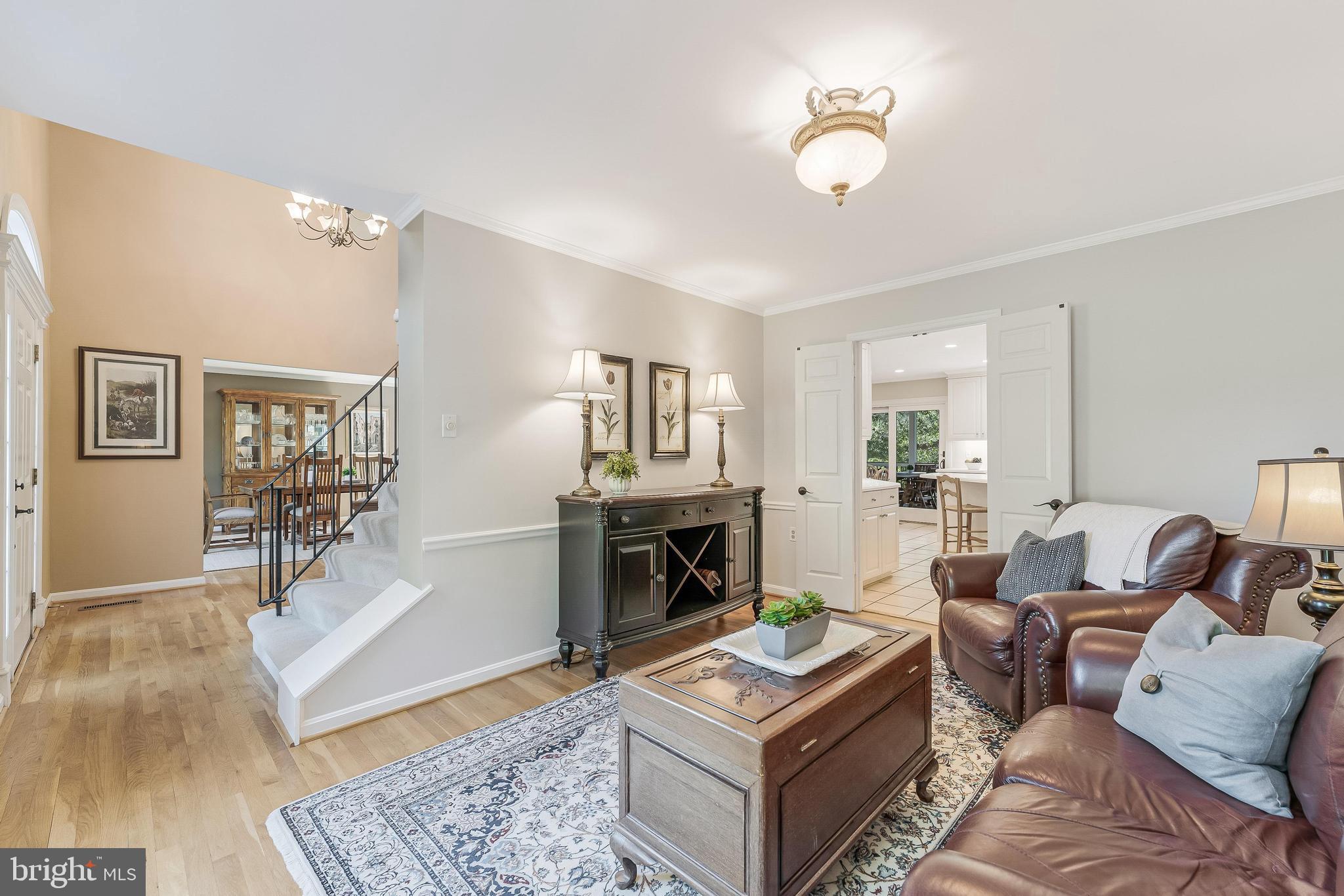 806 HICKORY VALE LANE