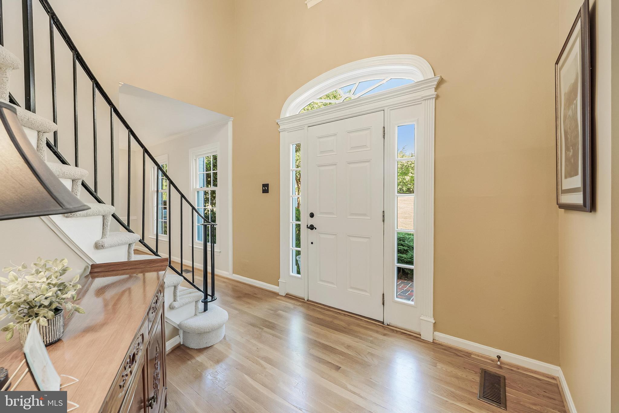 806 HICKORY VALE LANE