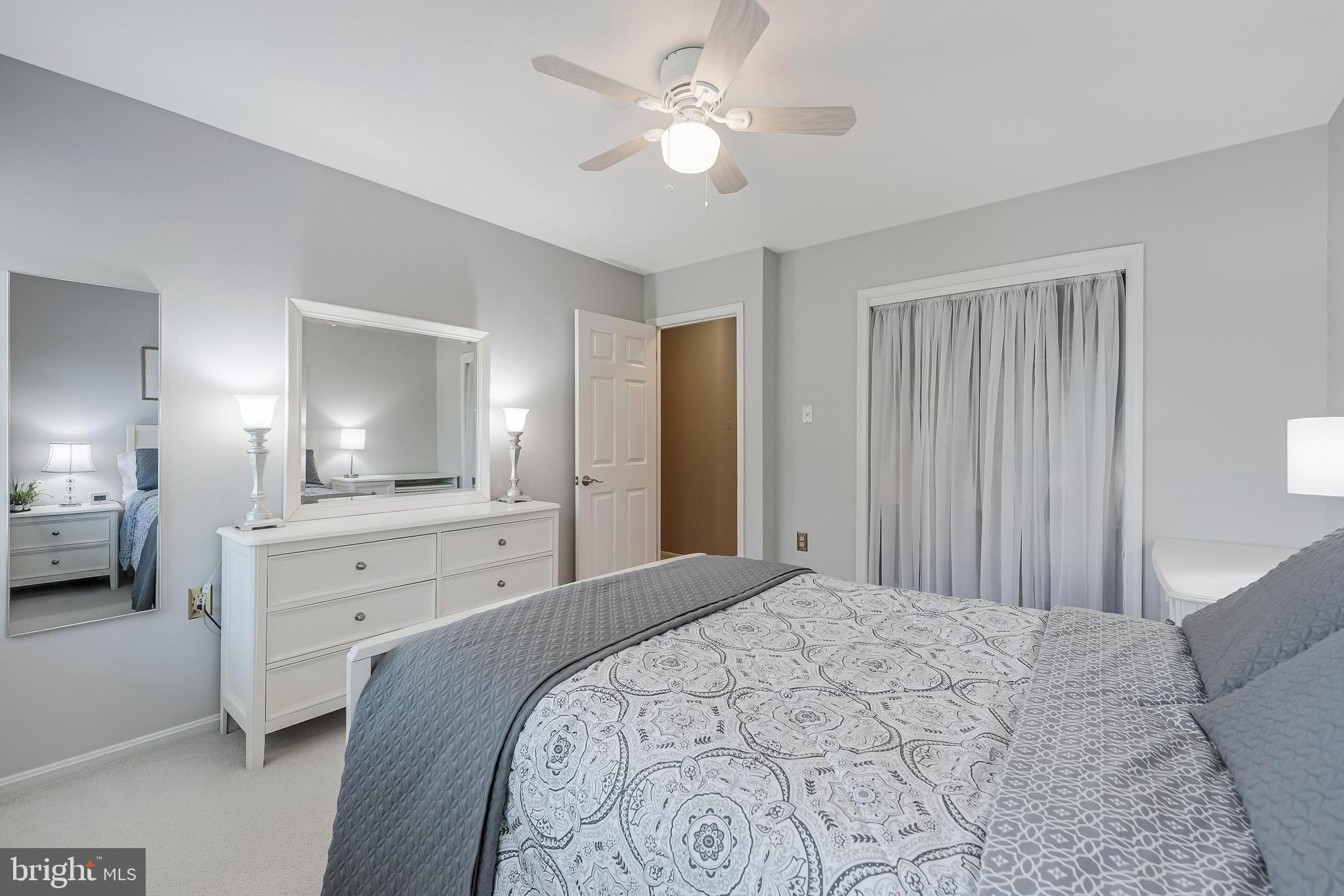 806 HICKORY VALE LANE