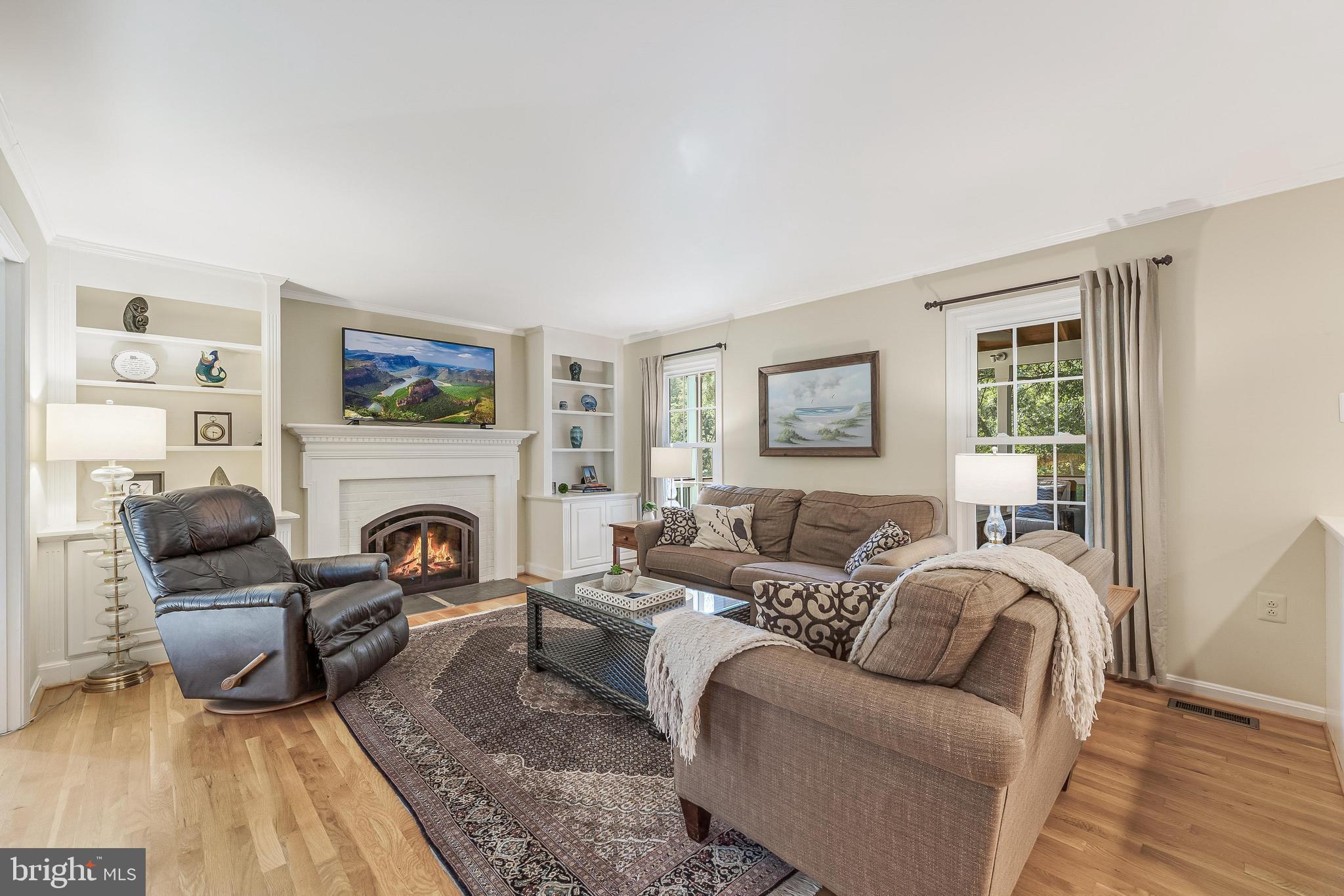 806 HICKORY VALE LANE