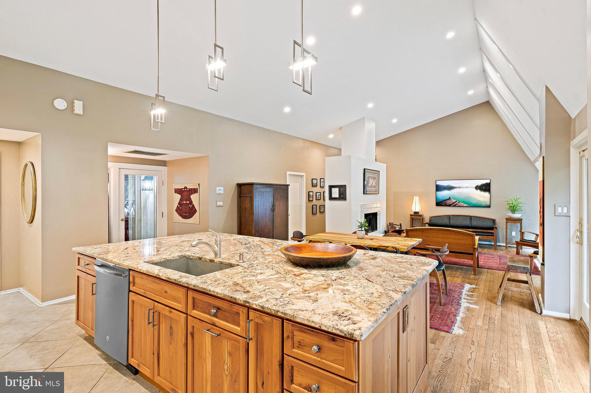 9706 BEACH MILL ROAD