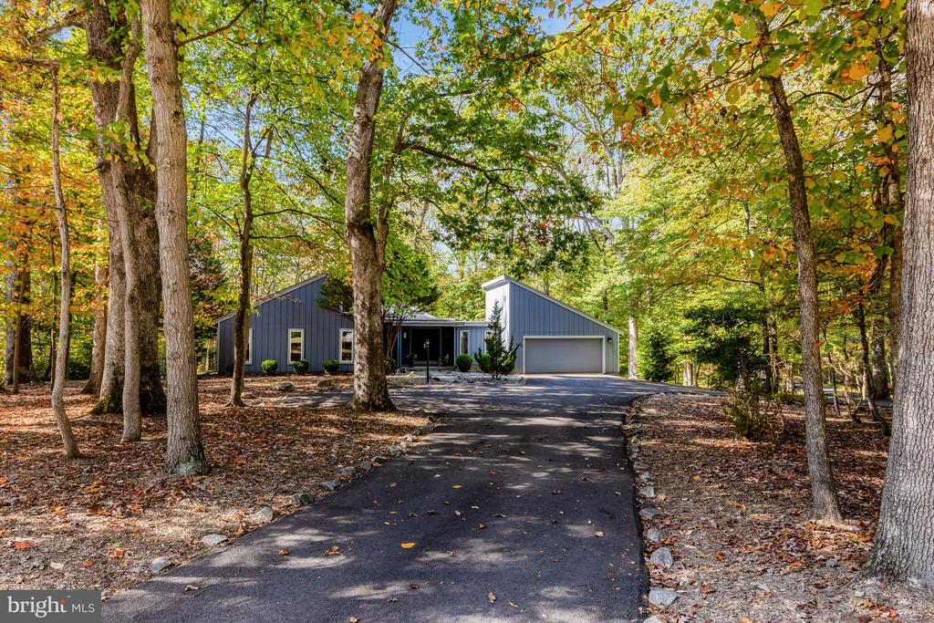 526 SPRINGVALE ROAD