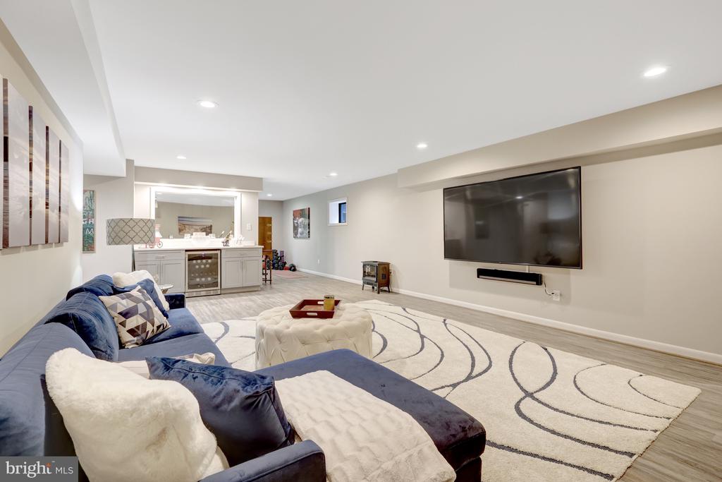 526 SPRINGVALE ROAD