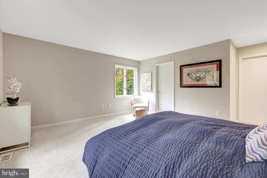 526 SPRINGVALE ROAD