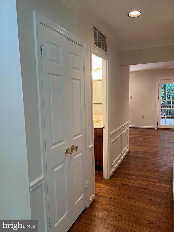 10101 ALSACE COURT