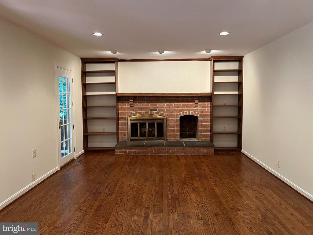 10101 ALSACE COURT