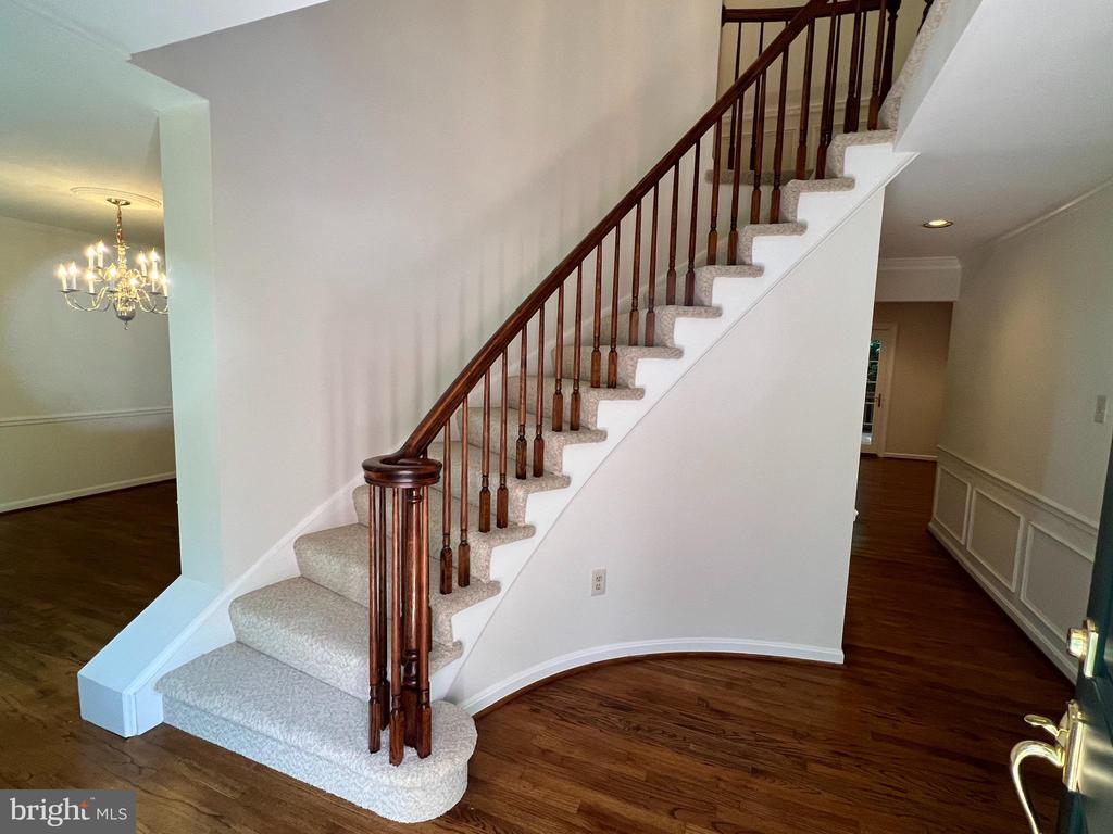10101 ALSACE COURT