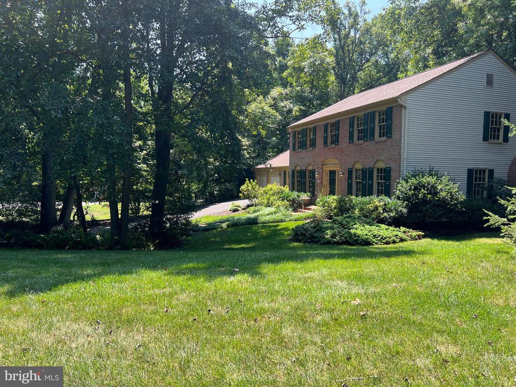 10101 ALSACE COURT