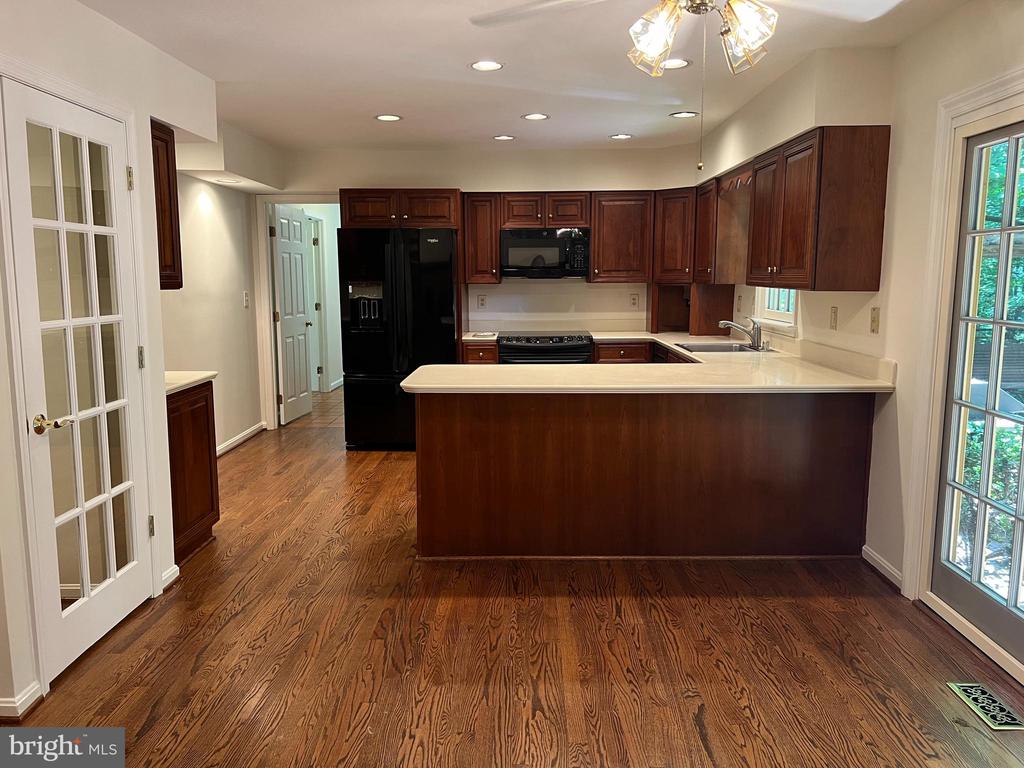 10101 ALSACE COURT
