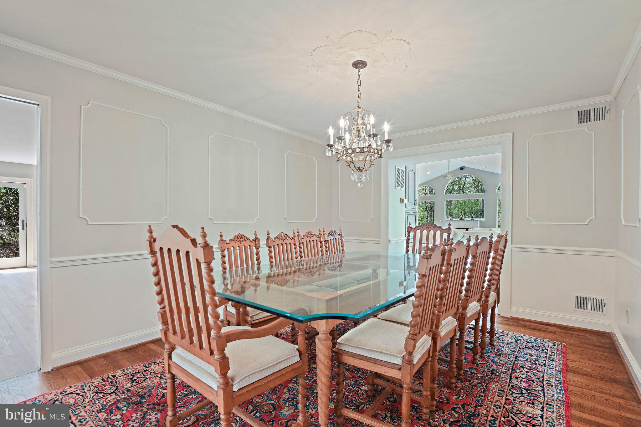 951 CAPTAIN HICKORY DRIVE