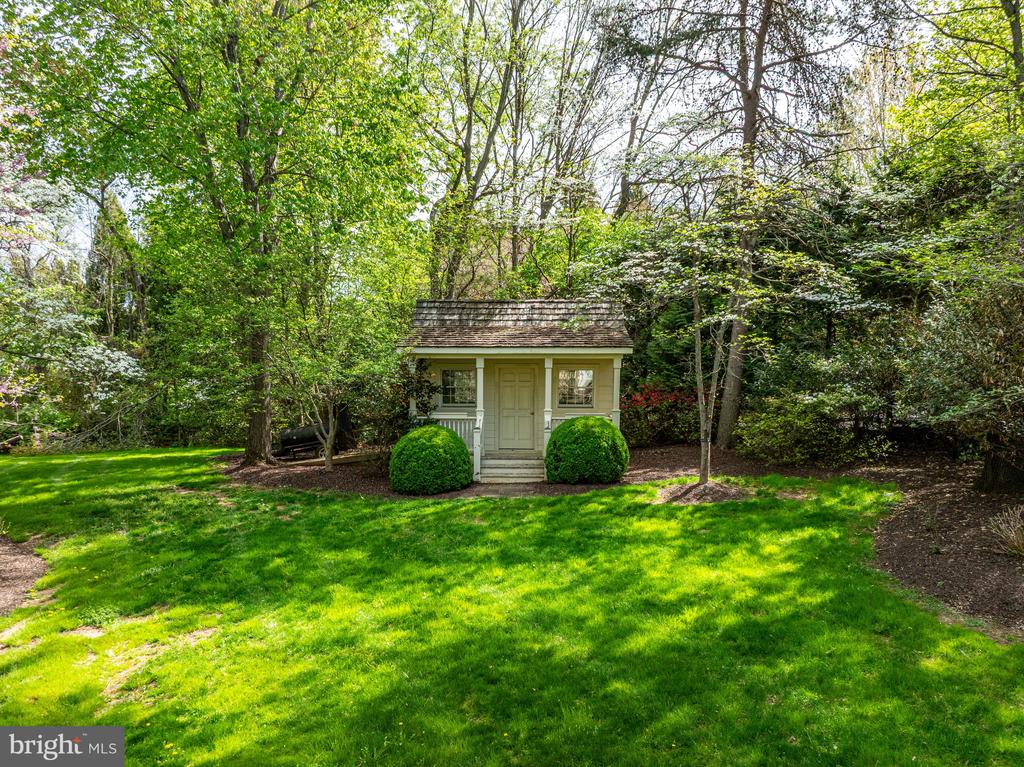 801 OLDE GEORGETOWN COURT