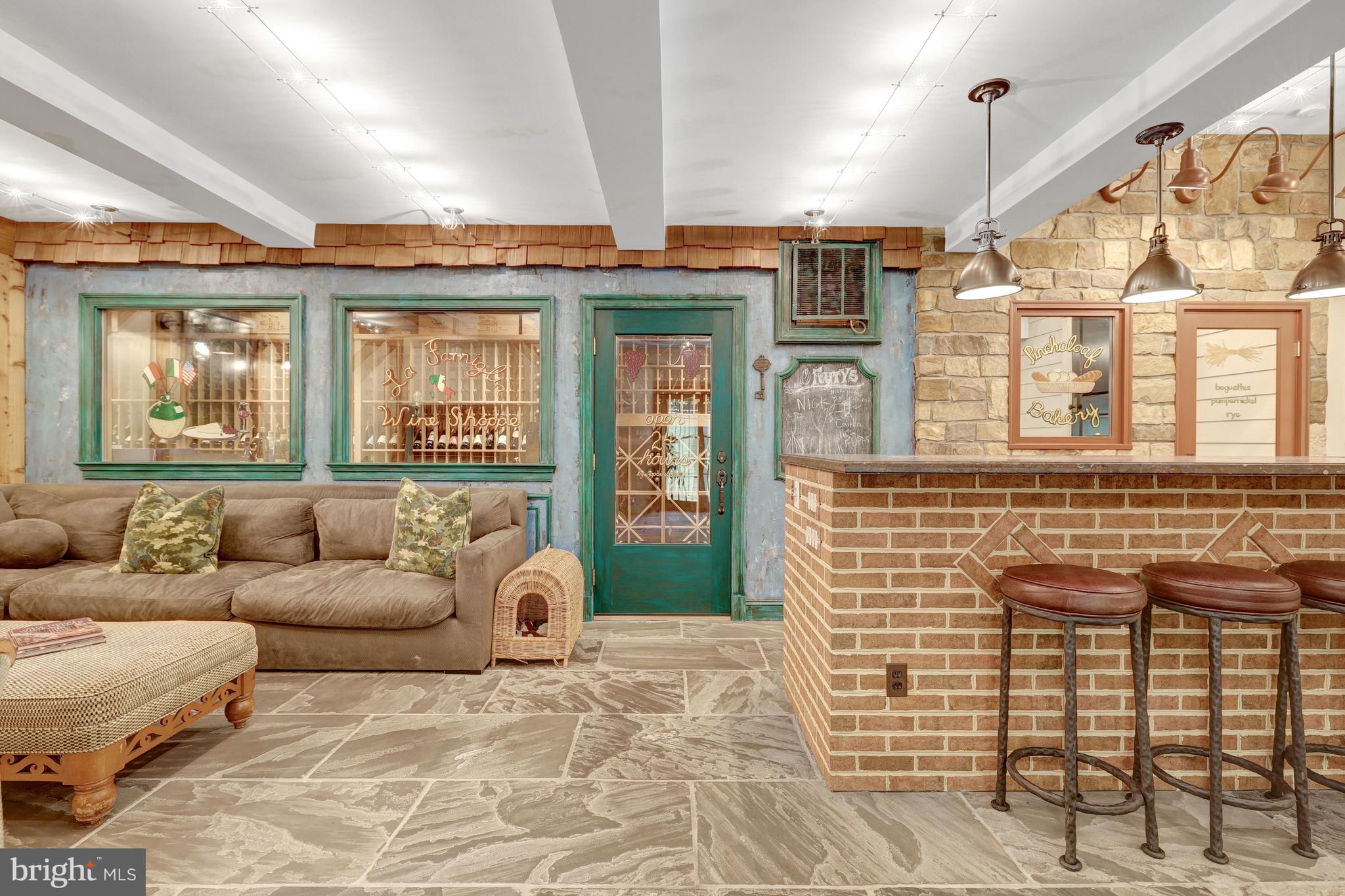 801 OLDE GEORGETOWN COURT