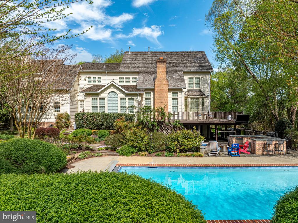 801 OLDE GEORGETOWN COURT