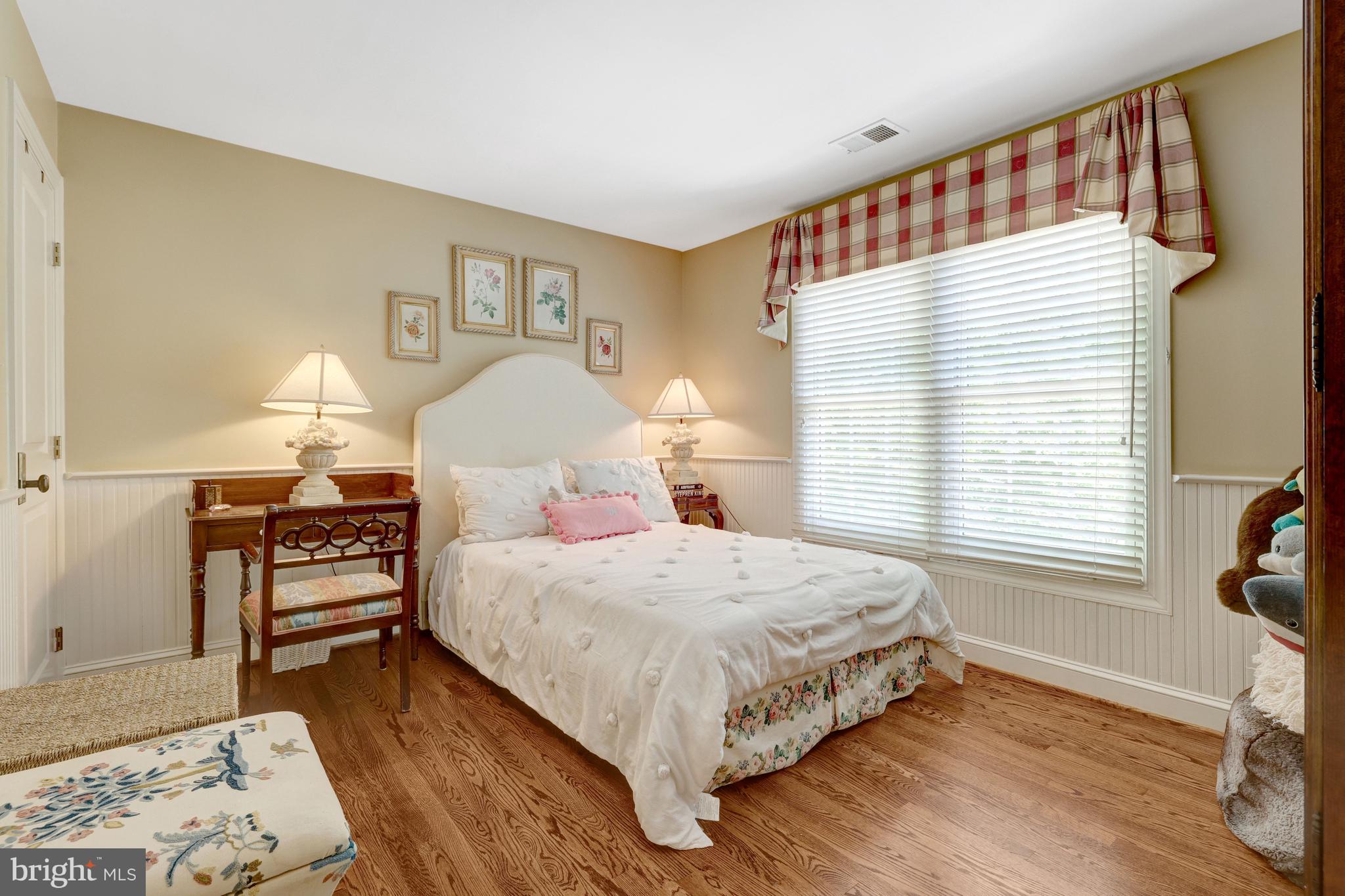 801 OLDE GEORGETOWN COURT