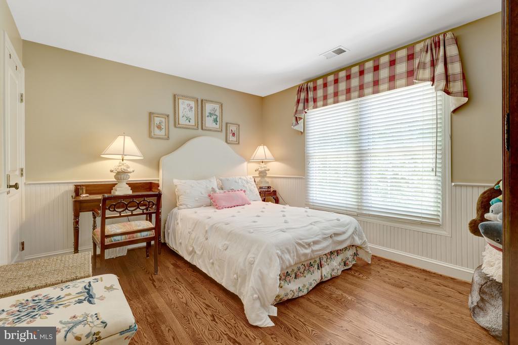 801 OLDE GEORGETOWN COURT