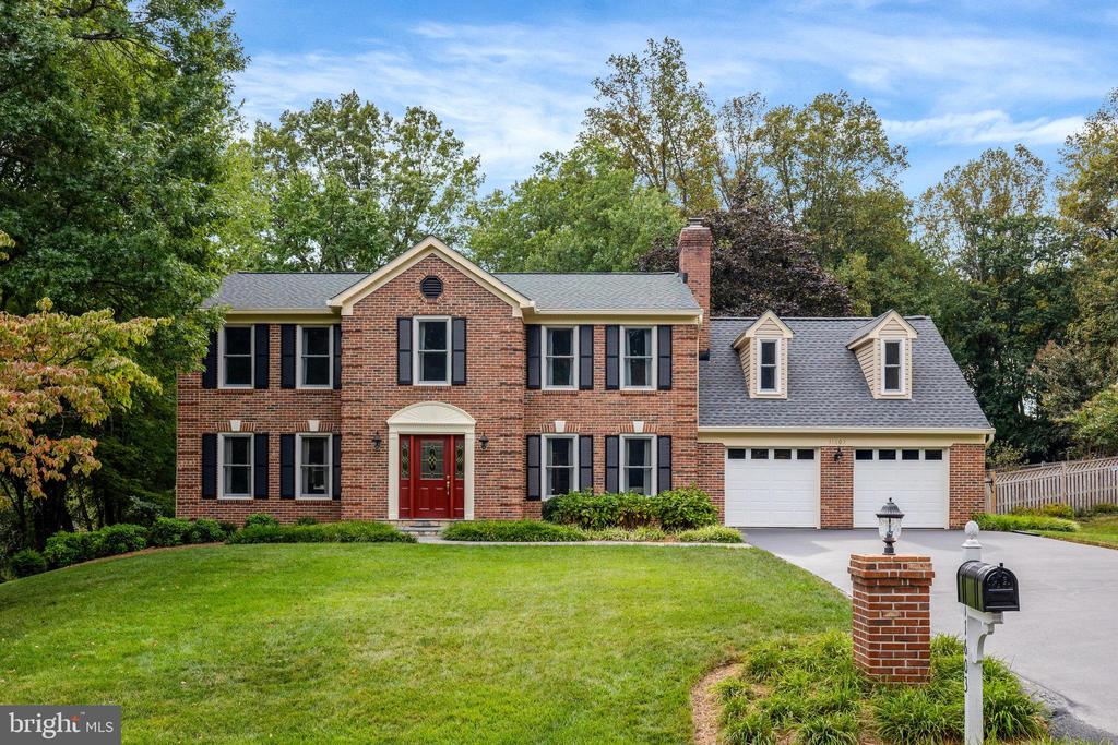 11603 HOLLY BRIAR LANE