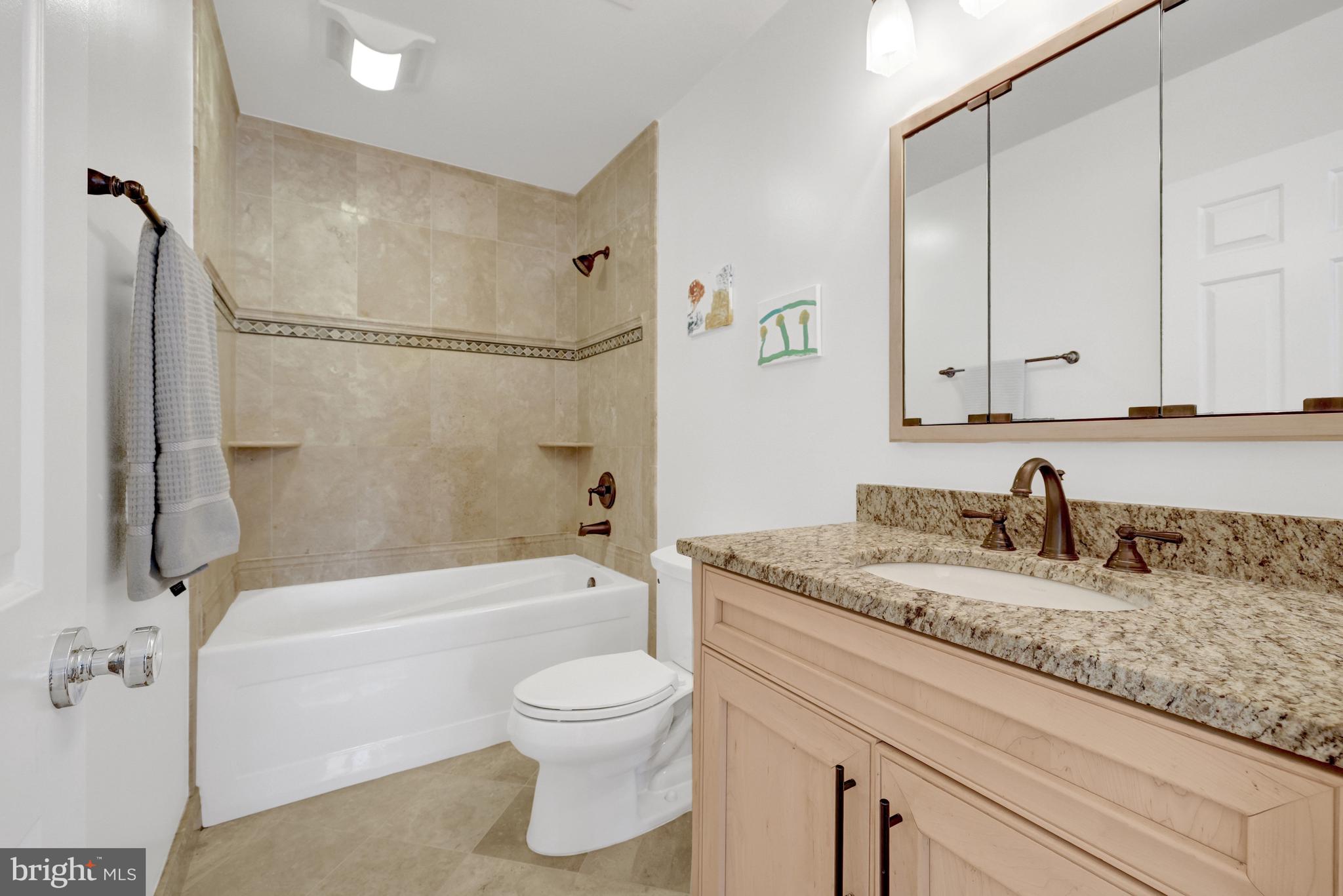 9982 BLACKBERRY LANE