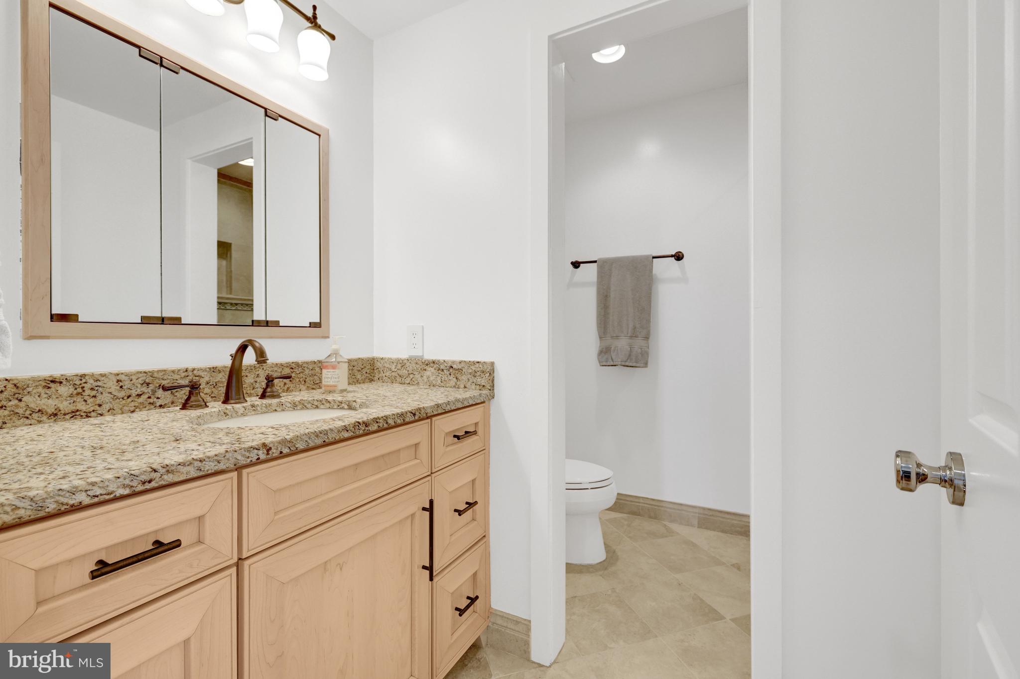 9982 BLACKBERRY LANE