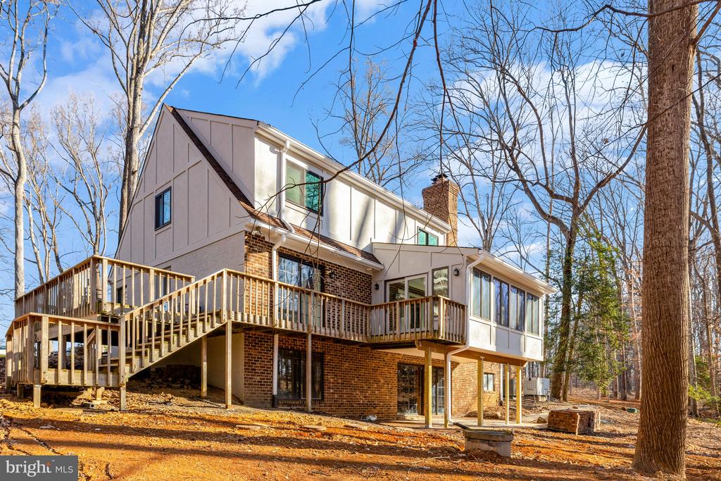 9982 BLACKBERRY LANE