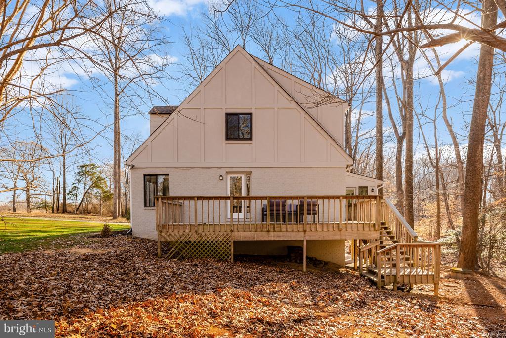 9982 BLACKBERRY LANE