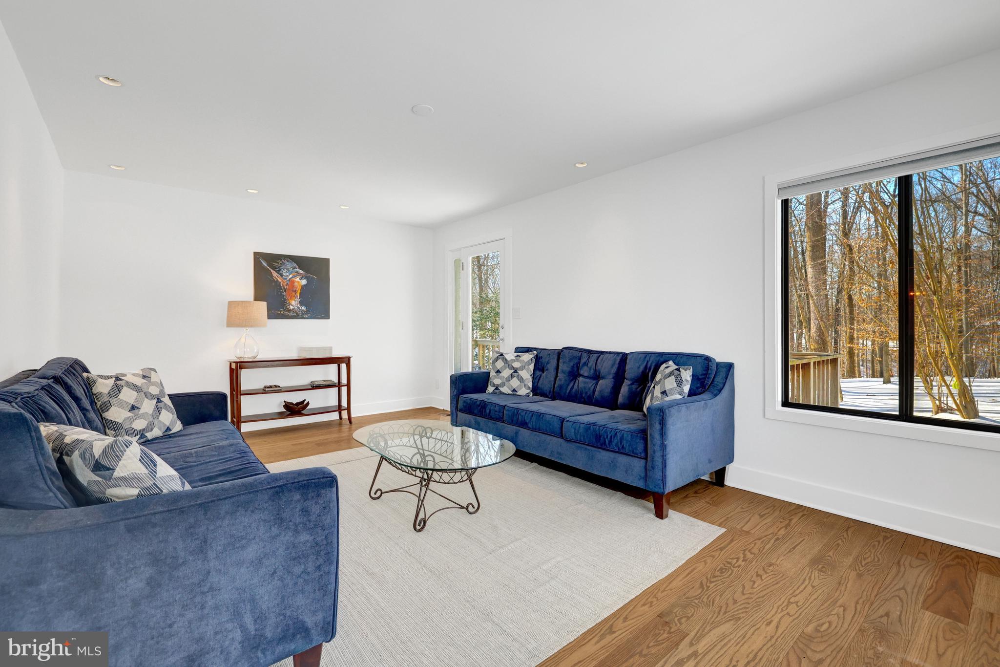 9982 BLACKBERRY LANE