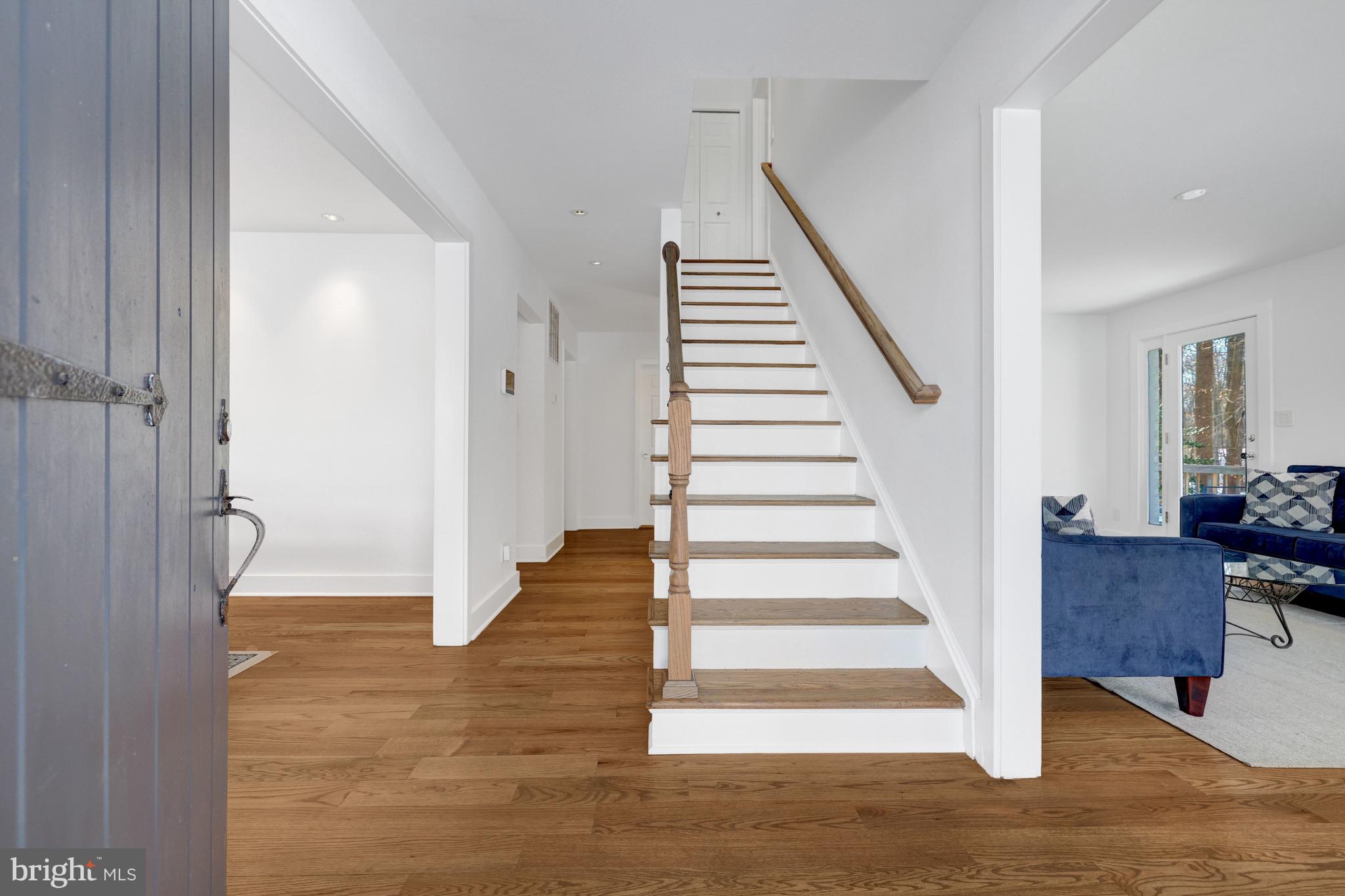 9982 BLACKBERRY LANE