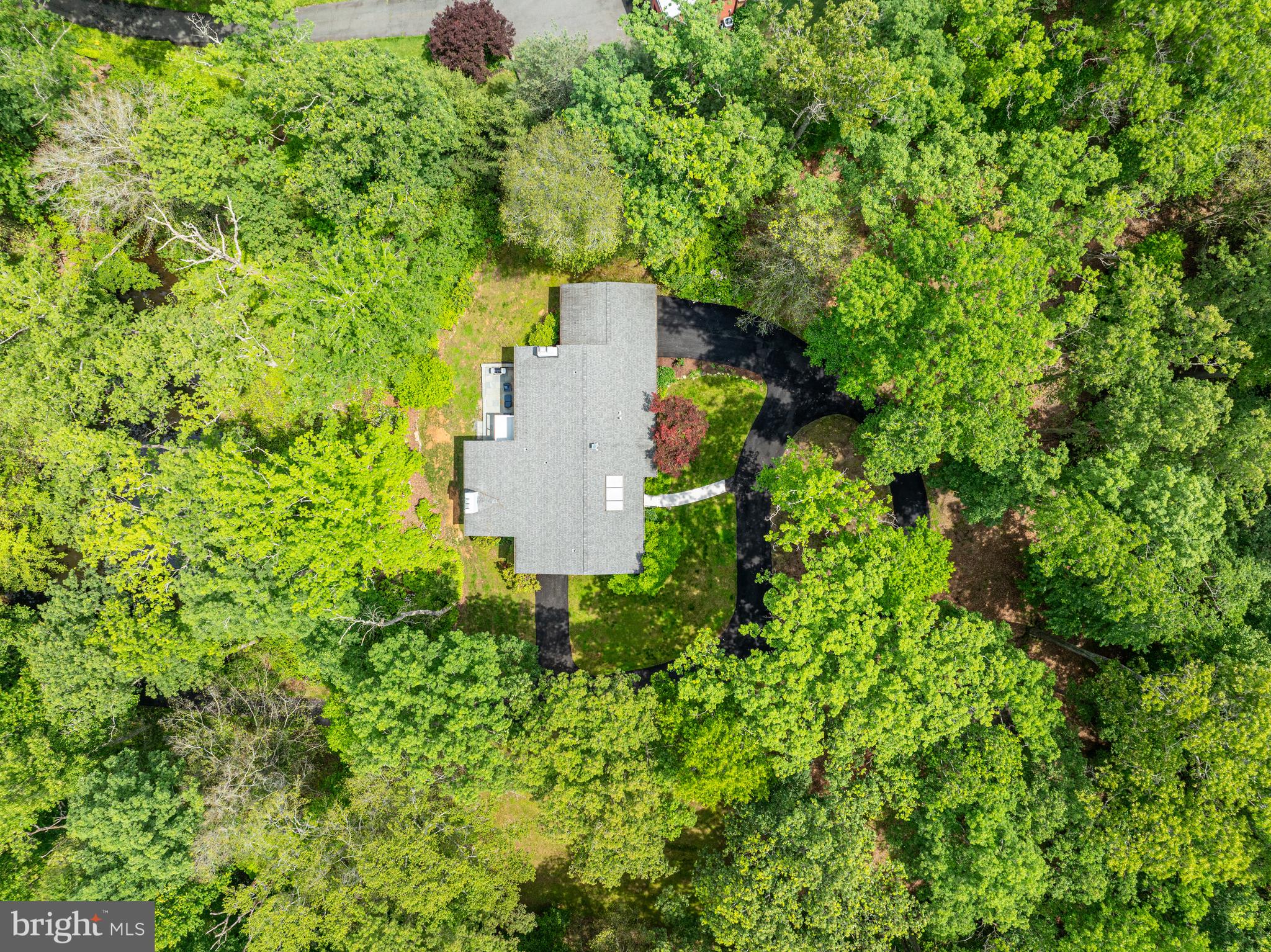 10611 ALLENWOOD LANE