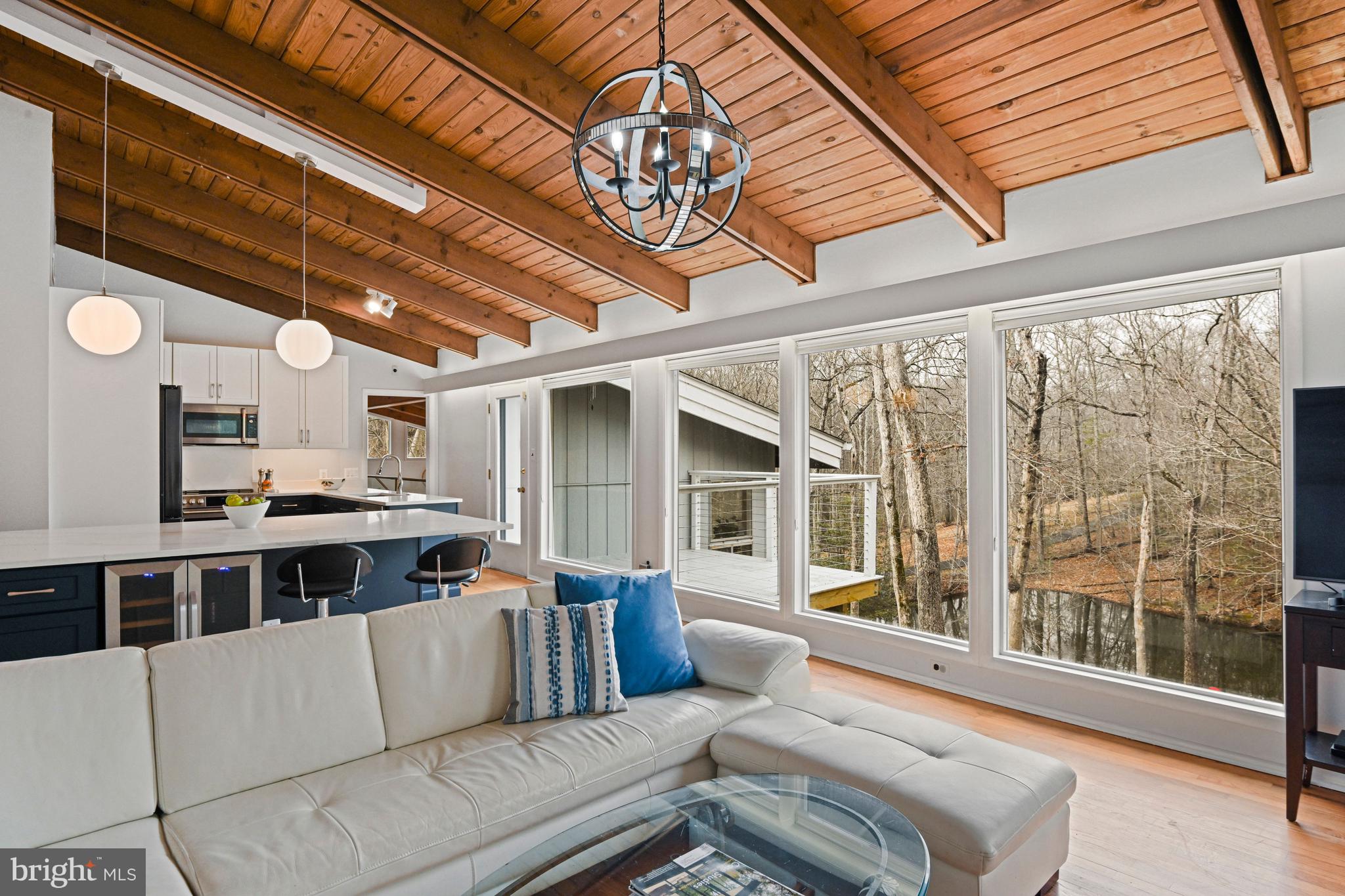 10611 ALLENWOOD LANE