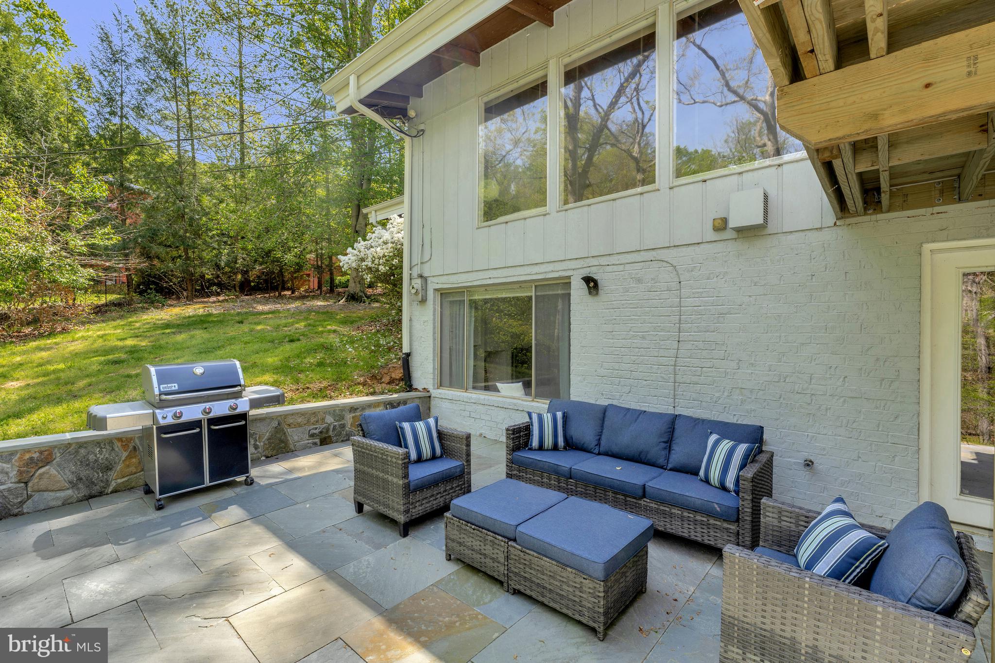 10611 ALLENWOOD LANE